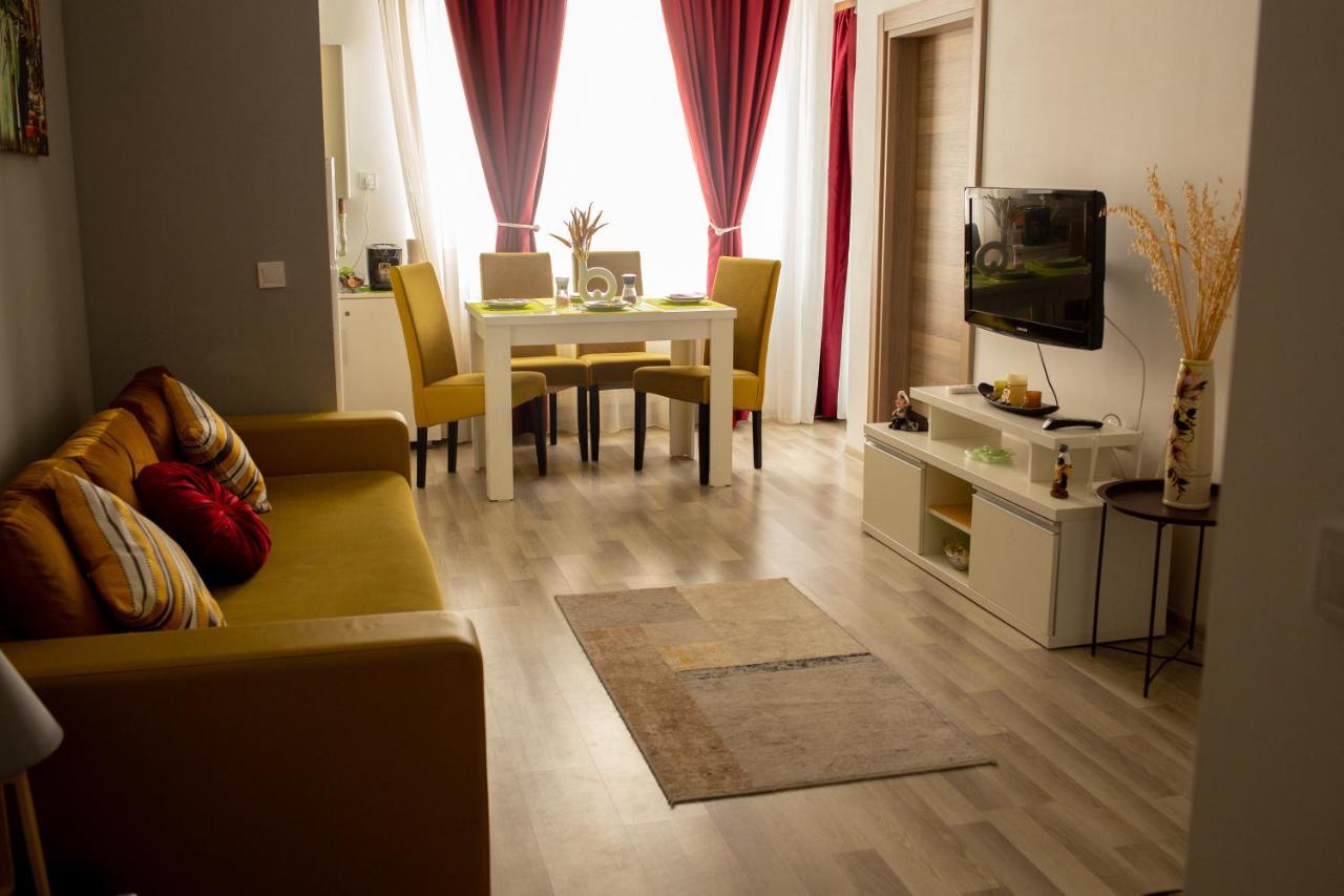 Apartament Summerland-Мамая Екстериор снимка