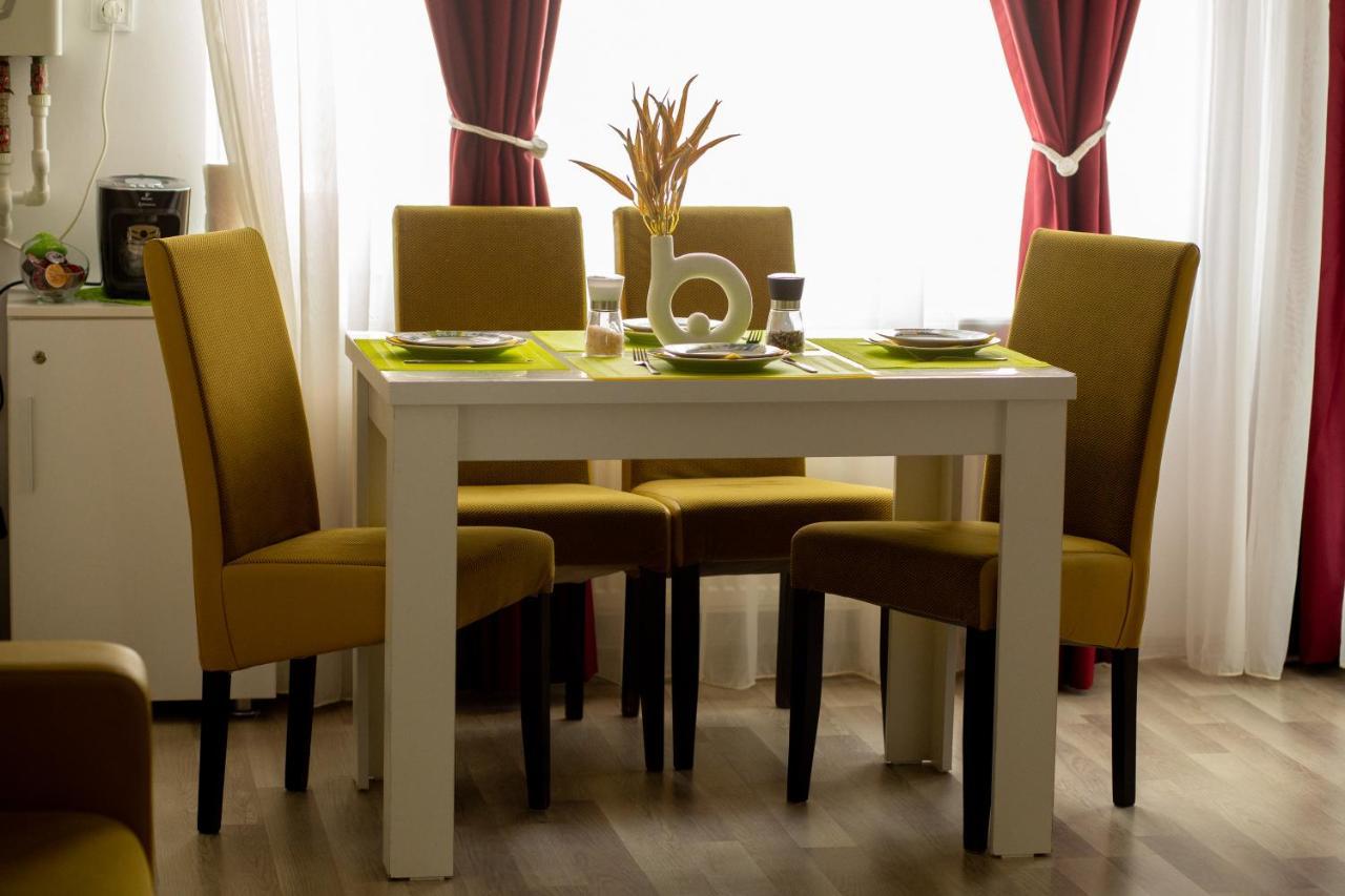 Apartament Summerland-Мамая Екстериор снимка