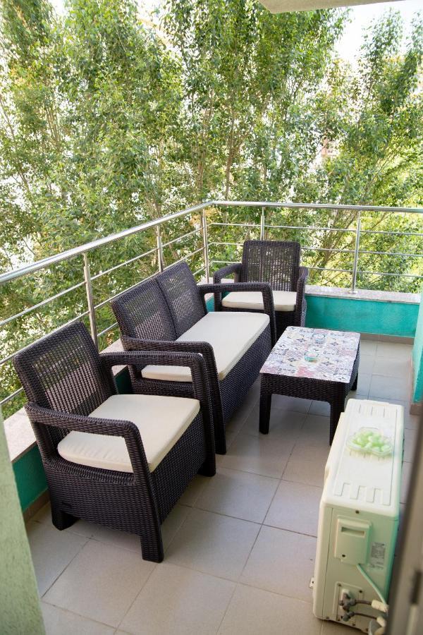 Apartament Summerland-Мамая Екстериор снимка