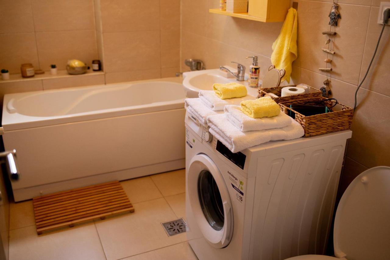 Apartament Summerland-Мамая Екстериор снимка